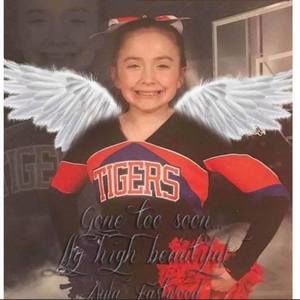 Meet your Posher, Mackenzie